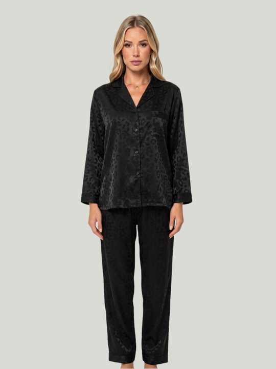 Damen-Pyjama-Set aus schwarzem Jacquard-Satin mit Leopardenmuster, Oberteil mit Knopfleiste und Hose