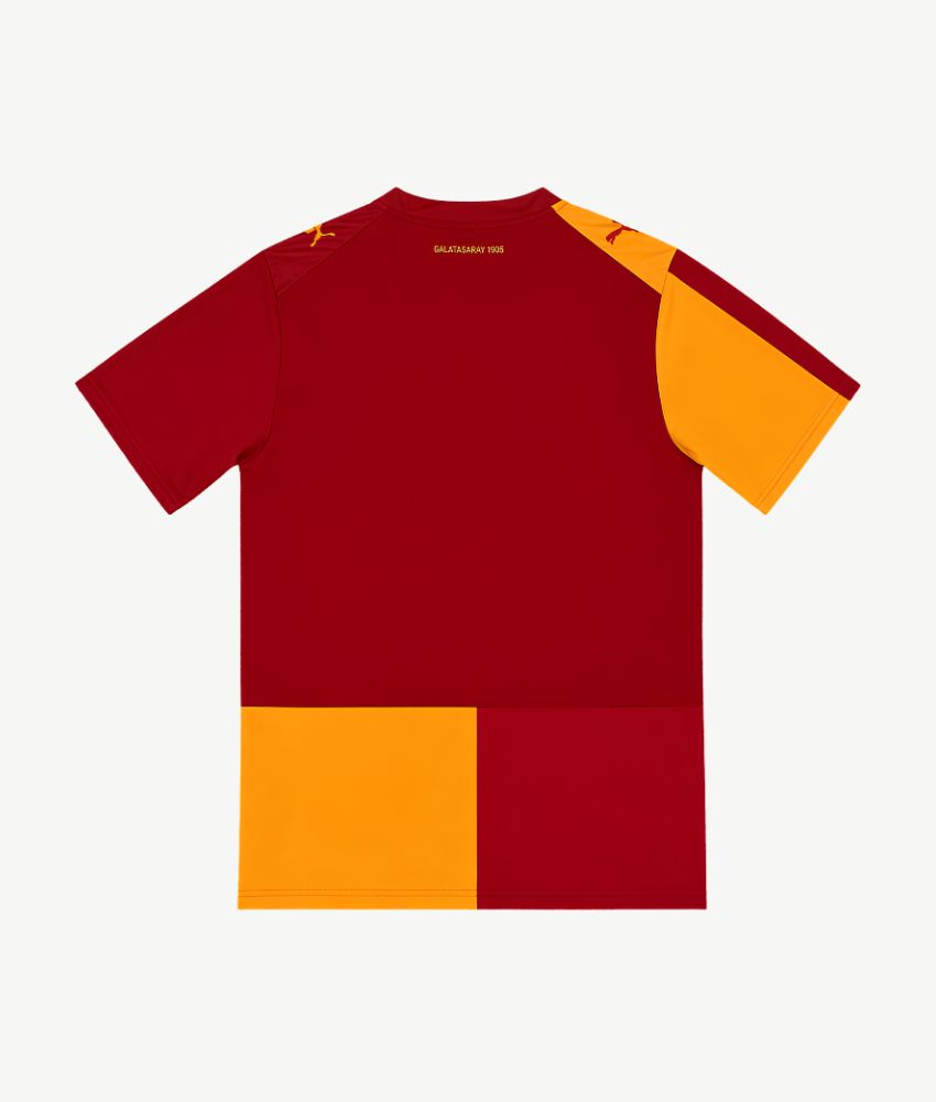Galatasaray 2026/27 Home Jersey – Fan Version