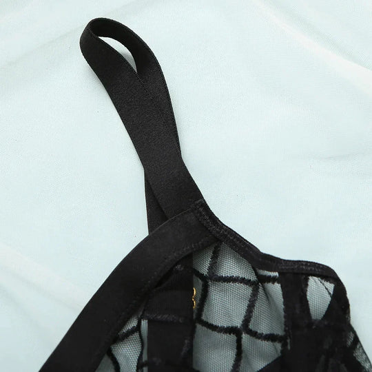 Weicher Damen-Dessous-Body aus atmungsaktivem Stoff mit figurbetonter Silhouette