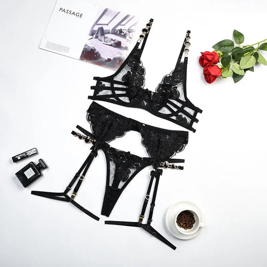 Women's Floral Embroidered 3-Piece Lingerie Set with Underwired Bra and Decorative Gold-Tone Straps