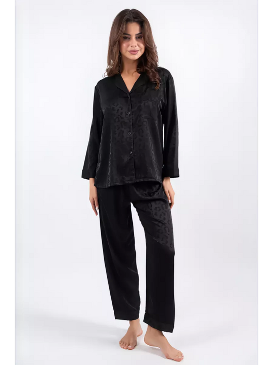 Damen-Pyjama-Set aus schwarzem Jacquard-Satin mit Leopardenmuster, Oberteil mit Knopfleiste und Hose