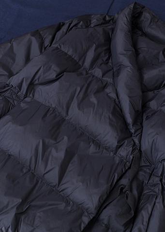Oversize-Daunenjacke mit dickem Stehkragen
